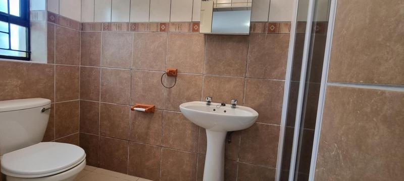 4 Bedroom Property for Sale in Reebok Western Cape